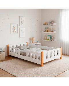Cama de Criança Infantil Juvenil Montessoriana Melissa com Grade de Proteção Branca