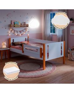 Cama Babá Infantil Mirela Branco Amêndoa com Grade Proteção Luminária Led Acompanha Lençol Infantil